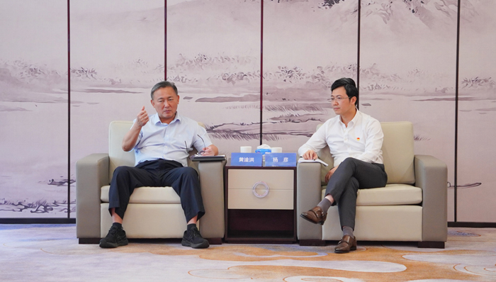 樟木头镇党委书记黄淦洪一行莅临亚洲必赢调研指导